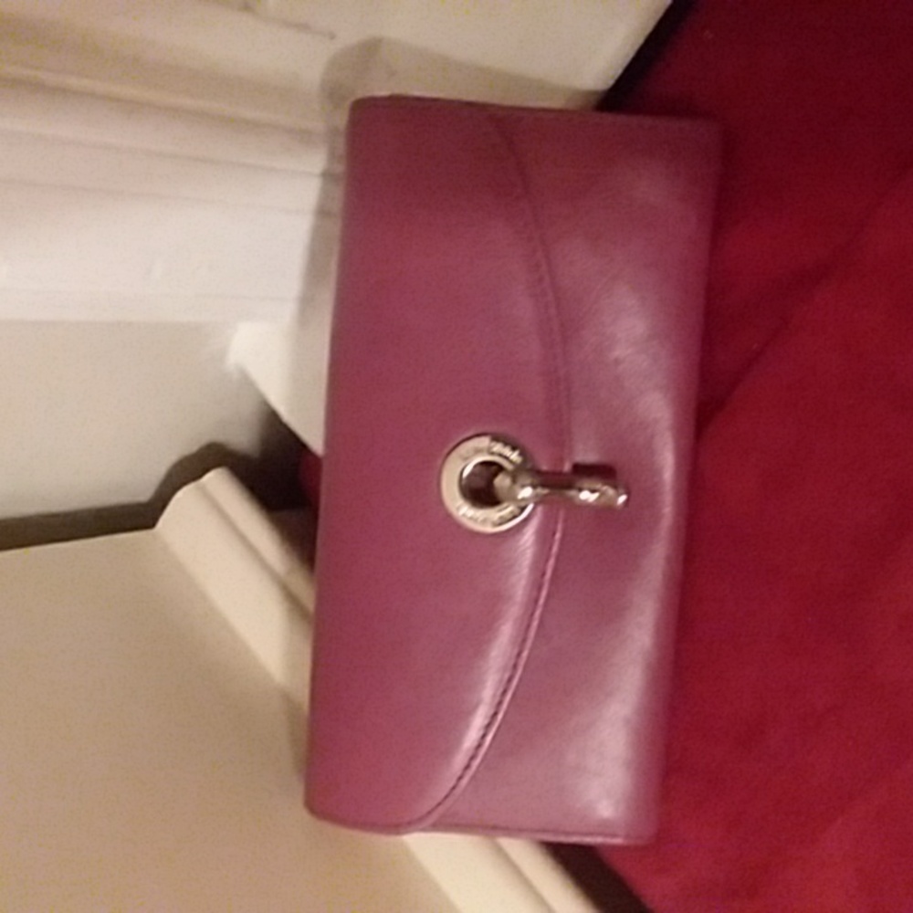 Kate Spade Dark Pink Wallet Very Good Condition